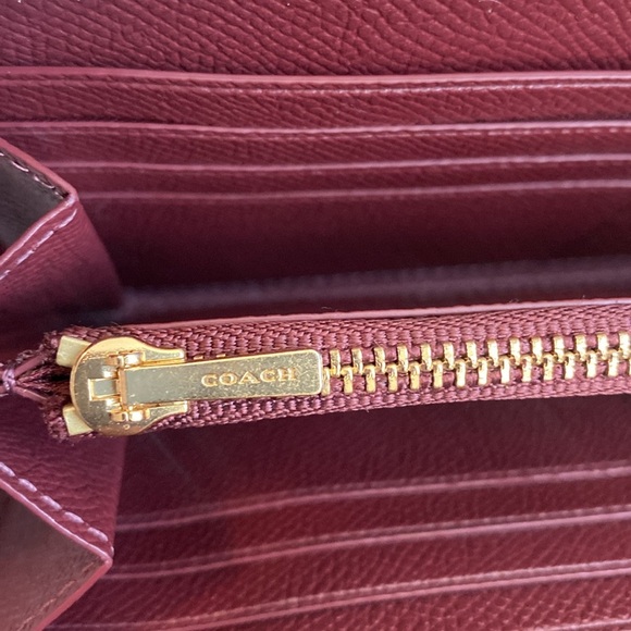 🩷COACH🩷Pink Accordion Zip Wallet with Dustbag/Style #76517/EUC - Picture 7 of 9